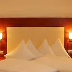 Hotel Sterkel 3*